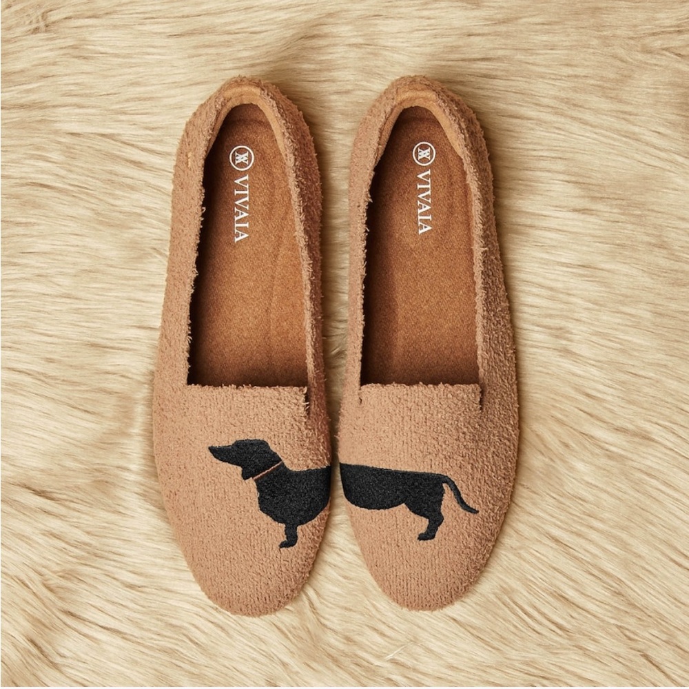 Vivaia Dachshund Loafers | US size 7